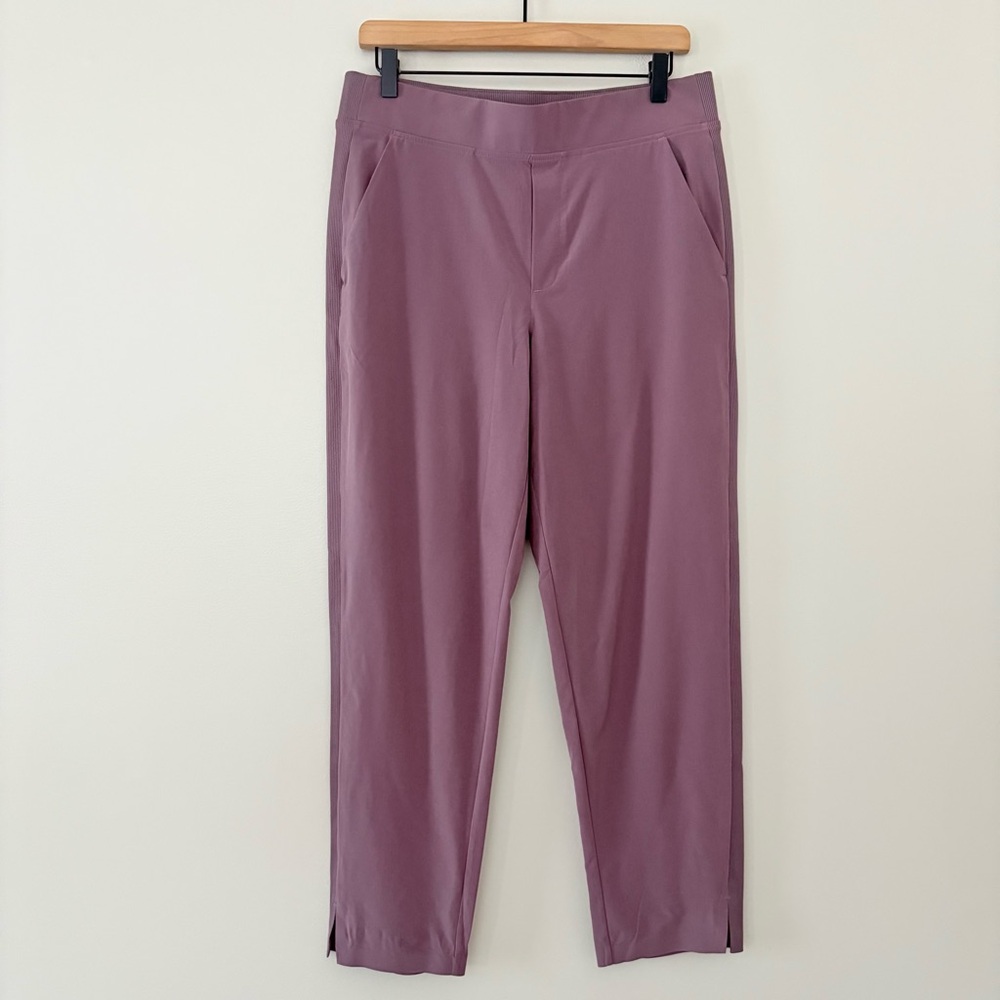 Athleta Brooklyn Ankle‎ Pants dusty violet featherweight Relaxed Fit Size 10 - Picture 3 of 13